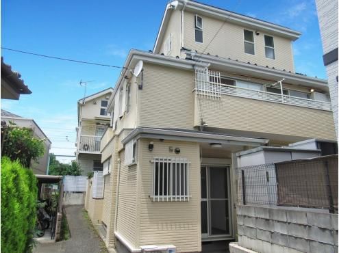 3LDK Wooden House for Sale in Akishima, Tokyo - Thumbnail 2
