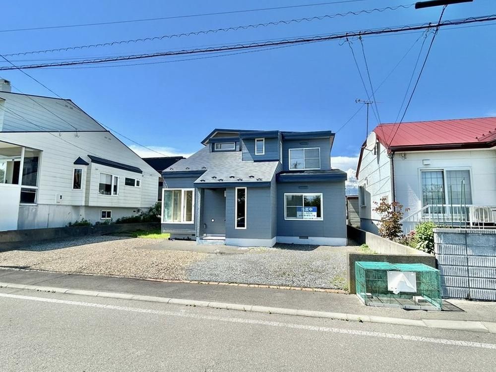 Renovated 3LDK House for Sale in Tomakomai, Hokkaido - Thumbnail 4