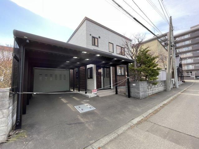 4LDK+S House for Sale in Nishi Ward, Sapporo, Hokkaido - Thumbnail 2
