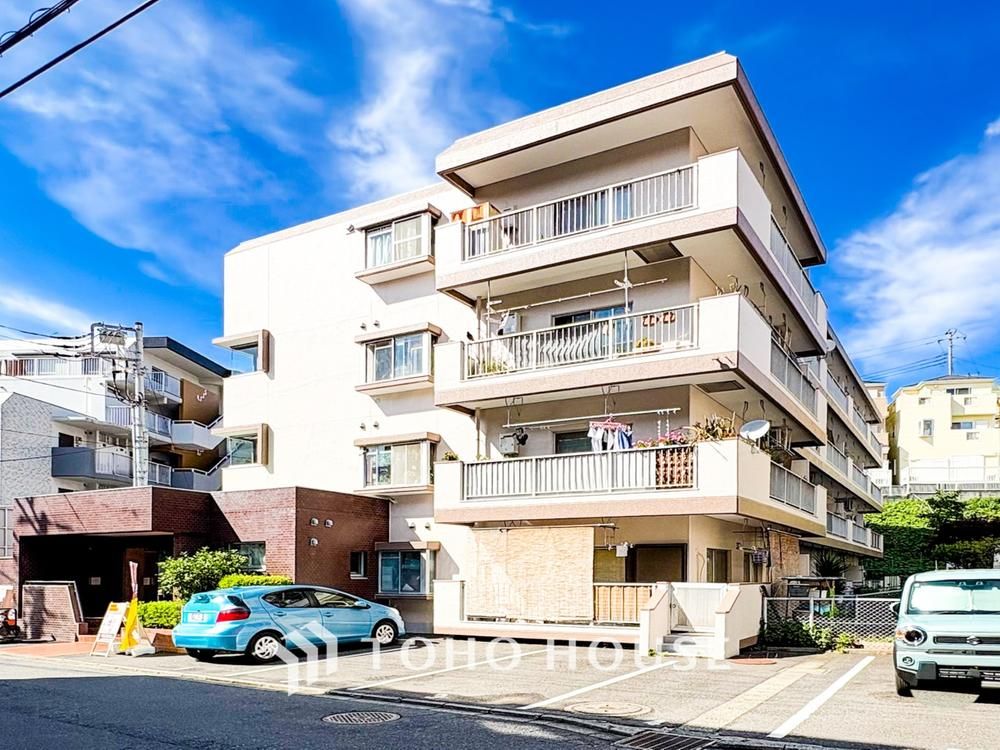 Renovated 2LDK Apartment Near Kamikozuke Station in Yokohama - Thumbnail 3