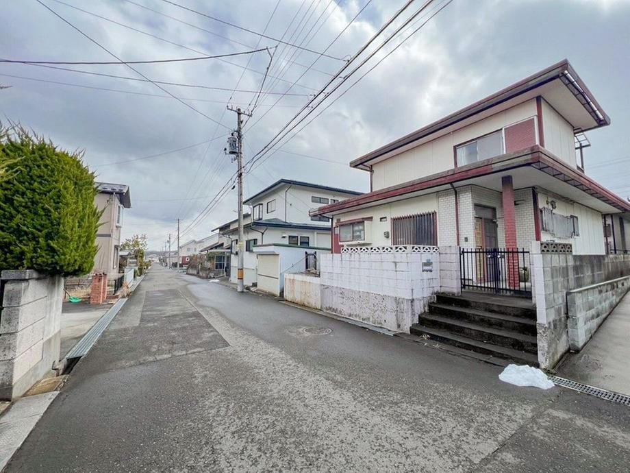 Sendai Aoba-ku 5K House 229m2 Land 97.7m2 7.9M Yen - Thumbnail 3