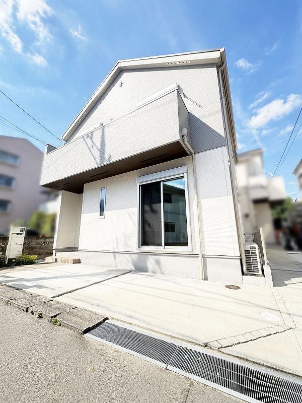 3LDK+S Detached House for Sale in Hachioji, Tokyo - 89m2 - Thumbnail 2