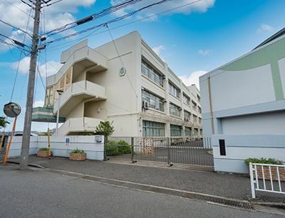 Land for Sale in Center Kita, Yokohama - 198.32 sqm Plot - Thumbnail 2