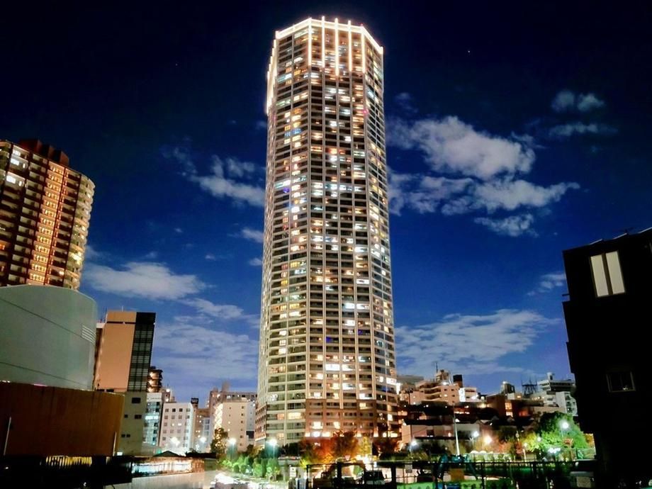 3LDK Apartment for Sale in Shinjuku, Tokyo - 78.36 sqm - Thumbnail 2