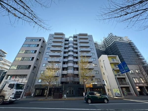 3LDK Apartment for Sale in Chuo-ku, Sapporo - Thumbnail 3