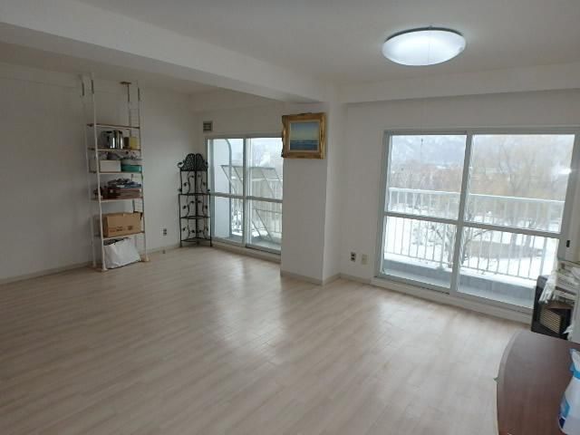 1LDK Apartment for Sale in Sapporo Toyohira Ward, 51.3m2 - Thumbnail 4