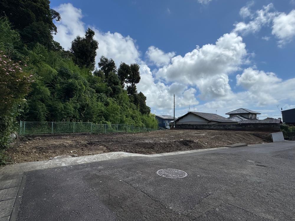 Residential Land for Sale in Heiwa-ga-Oka, Miyazaki City - Thumbnail 3