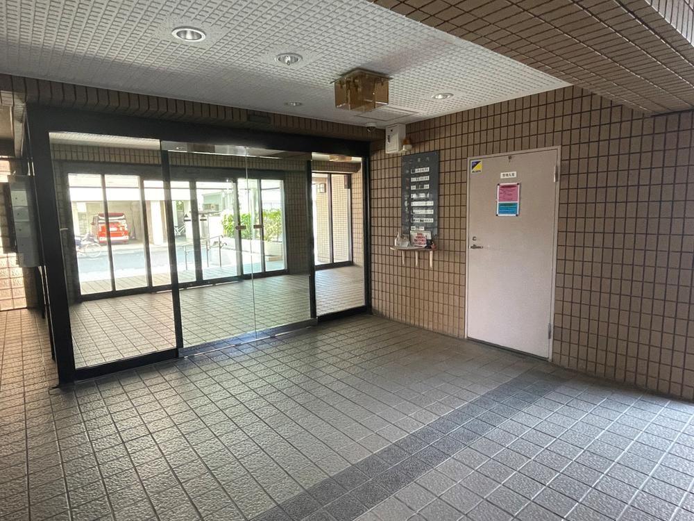 Renovated 4DK Apartment for Sale in Miyazaki City - Thumbnail 4