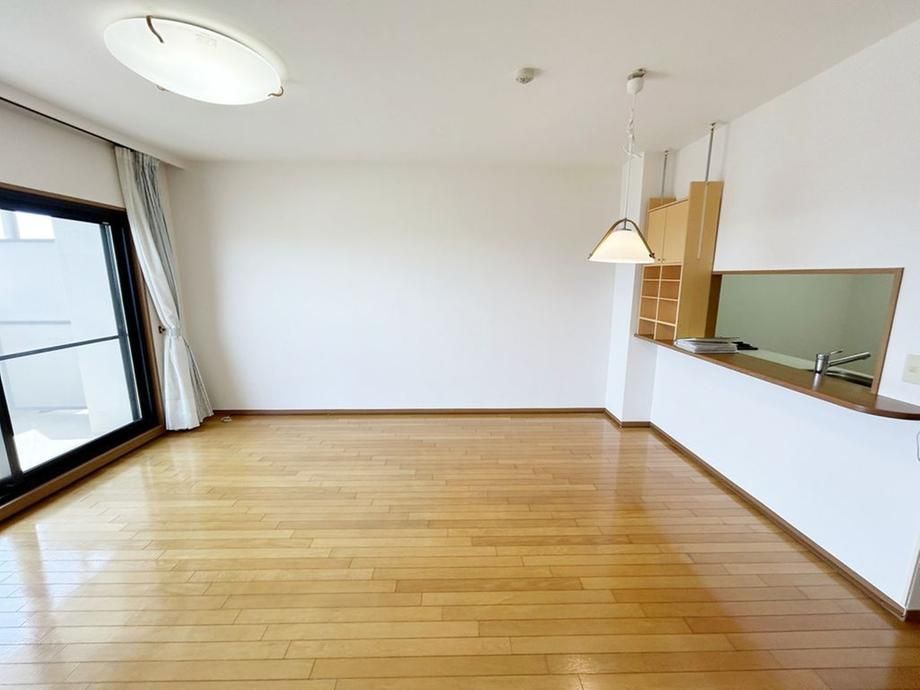 3LDK Apartment for Sale in Sendai, Miyagi - Royal Court Kawaramachi - Thumbnail 4