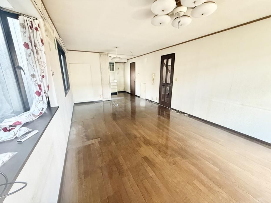 Renovated 4LDK House for Sale in Sayama, Saitama - Thumbnail 4