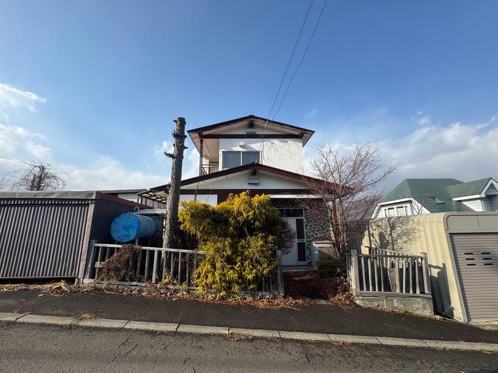 4LDK Used House for Sale in Minami-ku, Sapporo, Hokkaido - Thumbnail 2