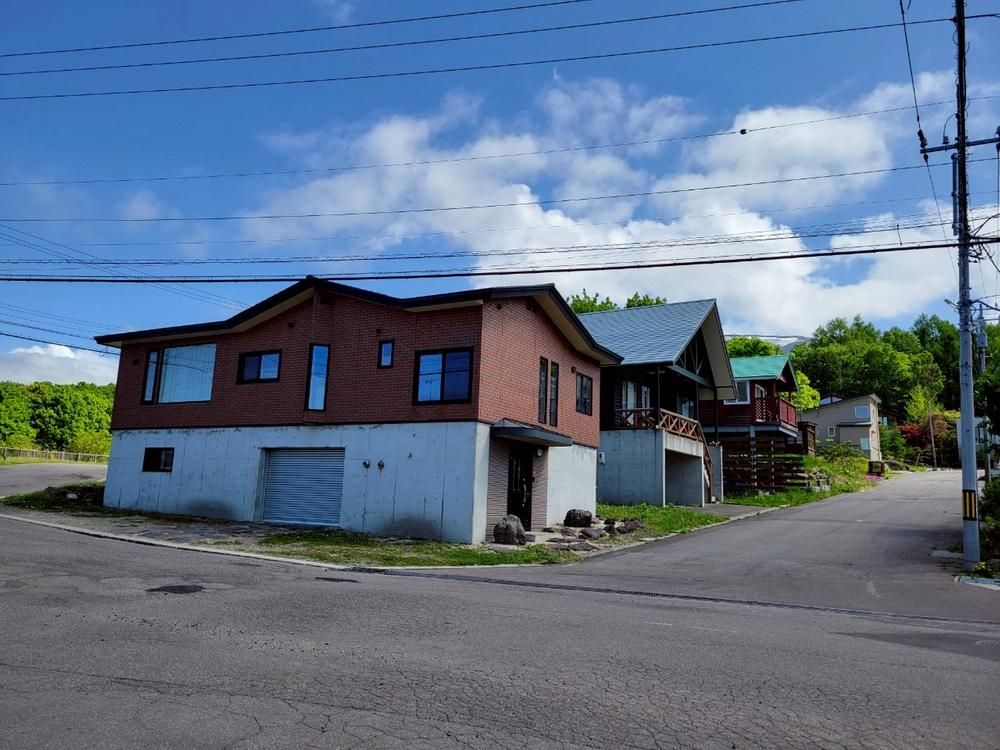 Used 2LDK House for Sale in Iwanai, Hokkaido - 194m² - Thumbnail 2