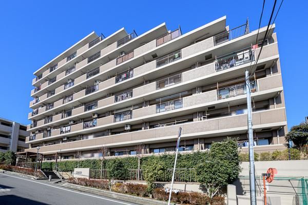 3LDK Apartment for Sale in Funabashi, Chiba – 74.96m² - Image 1