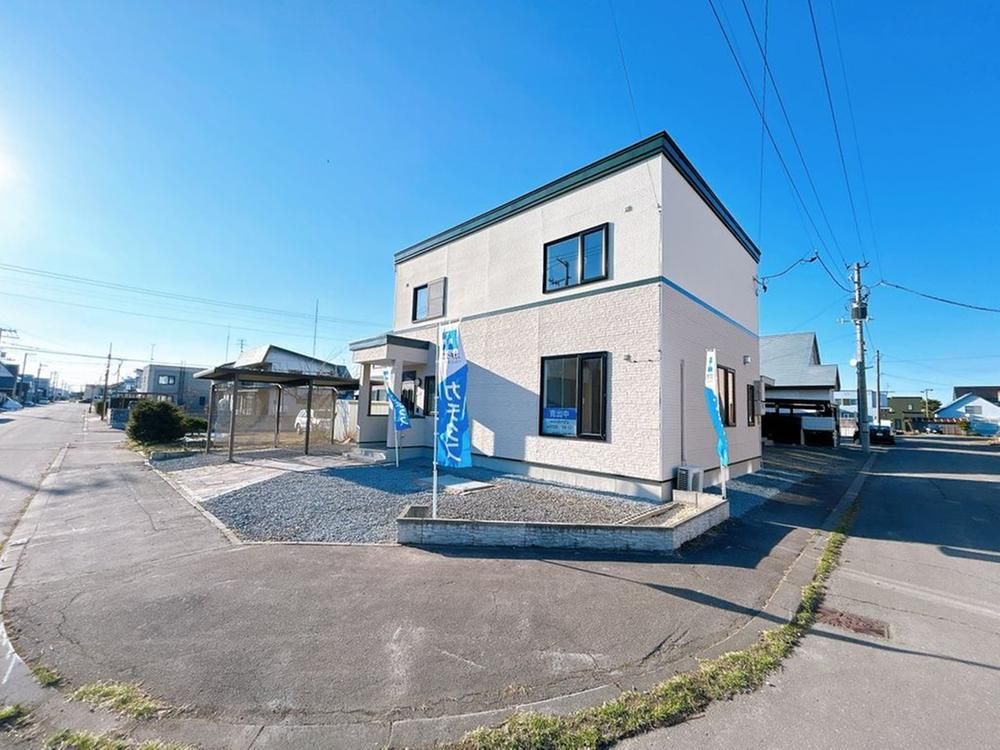4LDK Detached House for Sale in Asahikawa, Hokkaido - Thumbnail 2
