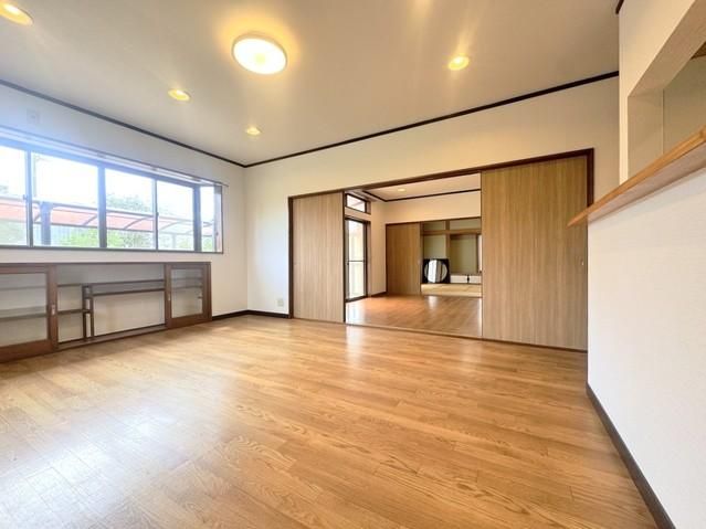 Renovated 5LDK+S House in Ichihara, Chiba - 120 Tsubo Lot - Thumbnail 4