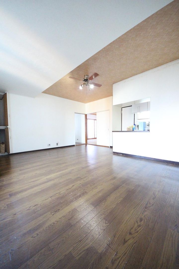 2LDK Apartment for Sale in Katase, Fujisawa - 61.94 sqm - Thumbnail 4