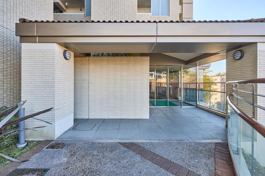 3LDK Apartment for Sale in Asao, Kawasaki City, Kanagawa - Thumbnail 3