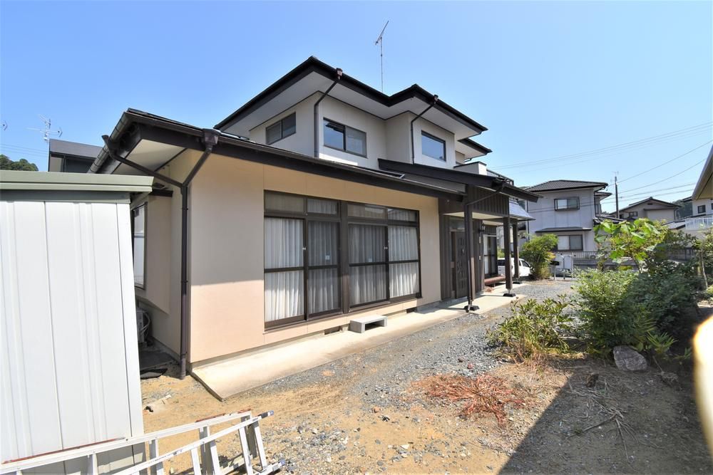 5DK Detached House with Renovated Interiors in Iwaki, Fukushima - Thumbnail 3
