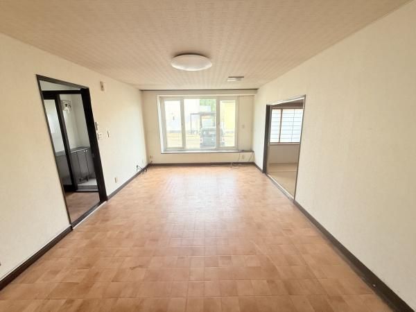 5LDK House in Obihiro, Hokkaido – 117m2, Freehold - Thumbnail 4