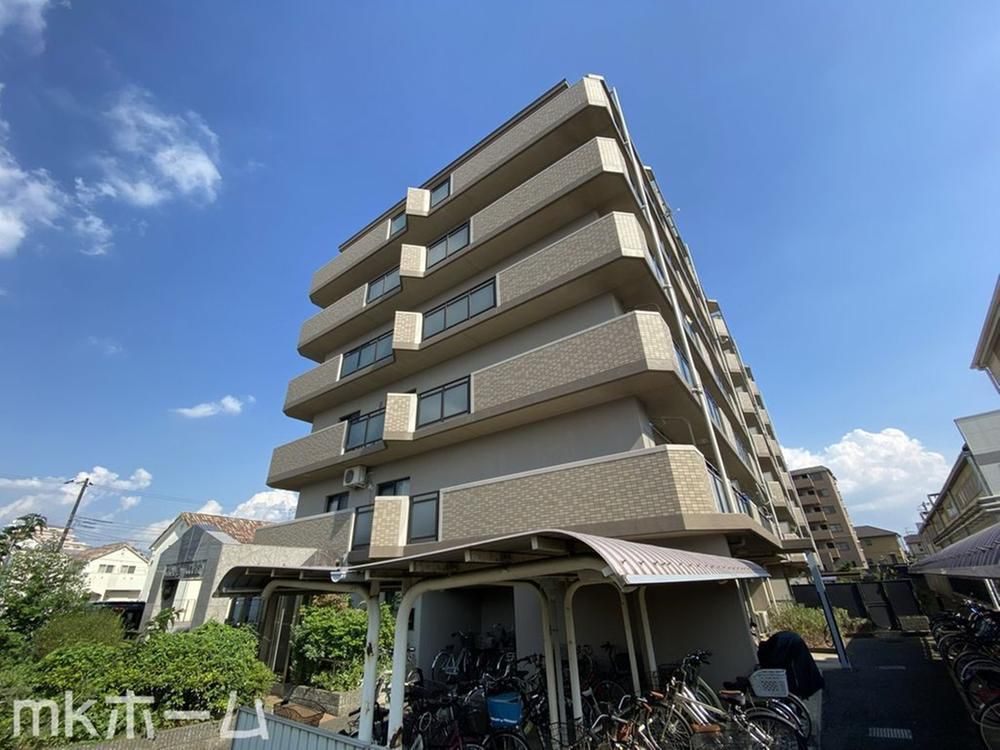 Renovated 3LDK Apartment in Yachiyo, Chiba – 74.56m² - Thumbnail 2