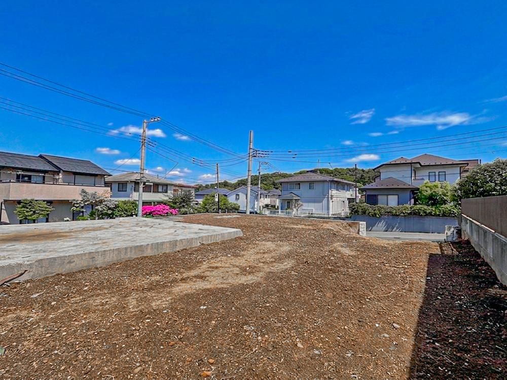 Land for Sale in Tsuzuki-ku, Yokohama - 285m² Corner Plot - Thumbnail 4