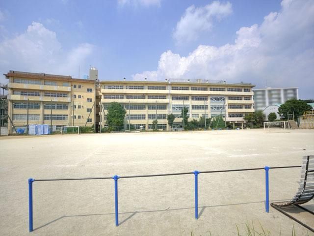 Land for Sale in Matsudo City, Chiba - 109.82m2 Plot - Thumbnail 4