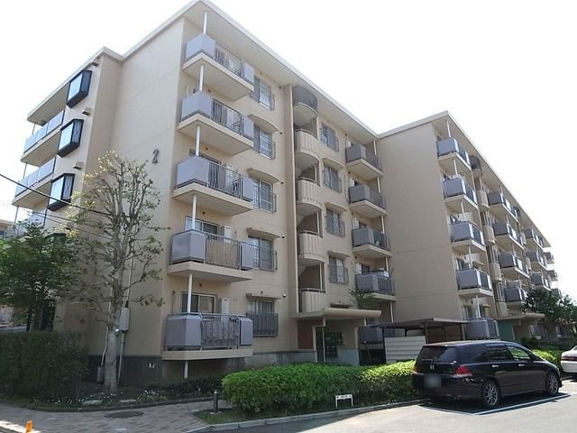 4LDK Apartment for Sale in Funabashi, Chiba - Thumbnail 2