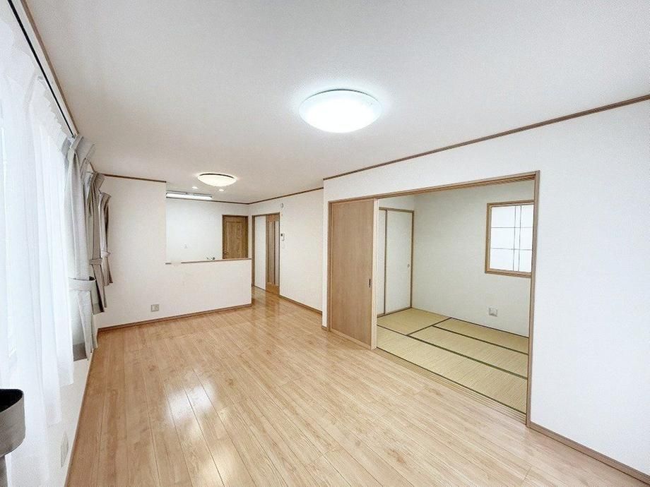 4LDK Detached House for Sale in Izumigaoka, Sendai, Miyagi - Thumbnail 3