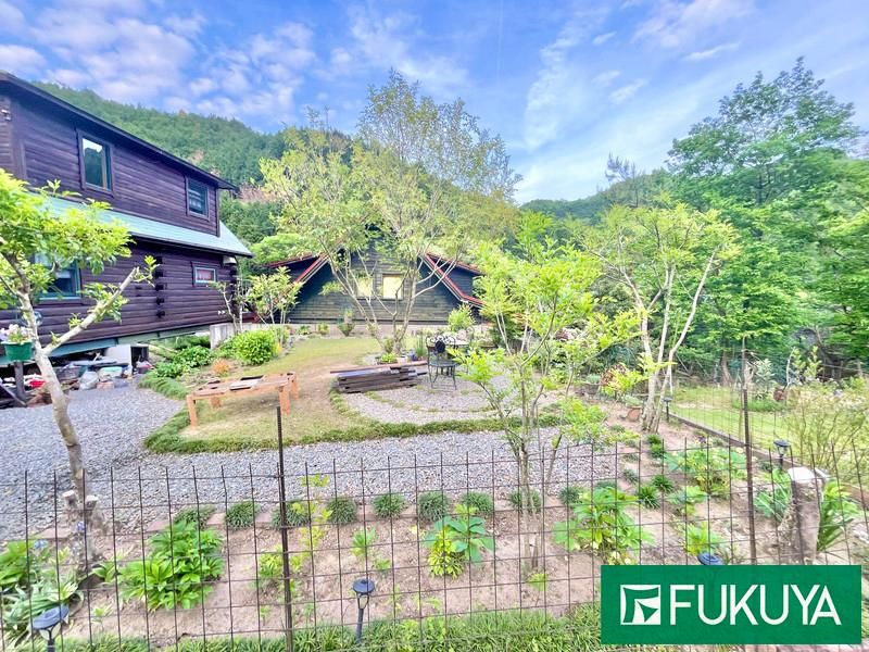 2LDK Log House for Sale in Ichikawa Town, Hyogo - 74m2 - Thumbnail 2