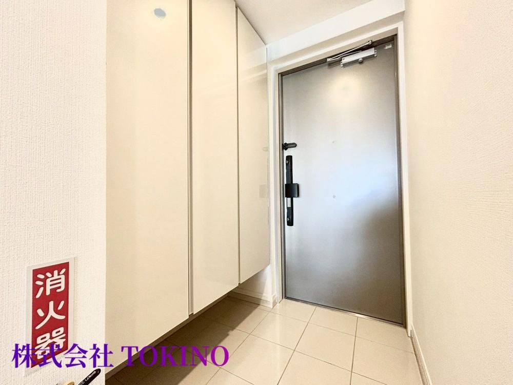 2LDK Apartment for Sale in Ginowan, Okinawa - 68.88m2 - Thumbnail 3