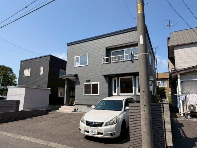 4LDK+S Renovated House in Higashinaebo, Sapporo - 200.32m2 Land - Thumbnail 2