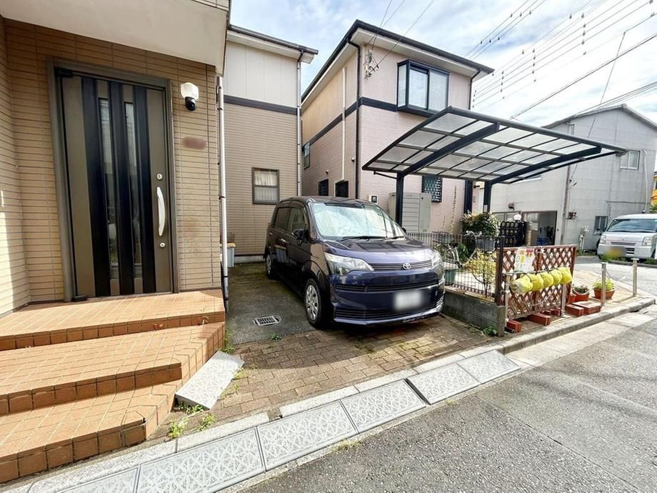 4LDK Detached House for Sale in Urawa, Saitama City - Thumbnail 2