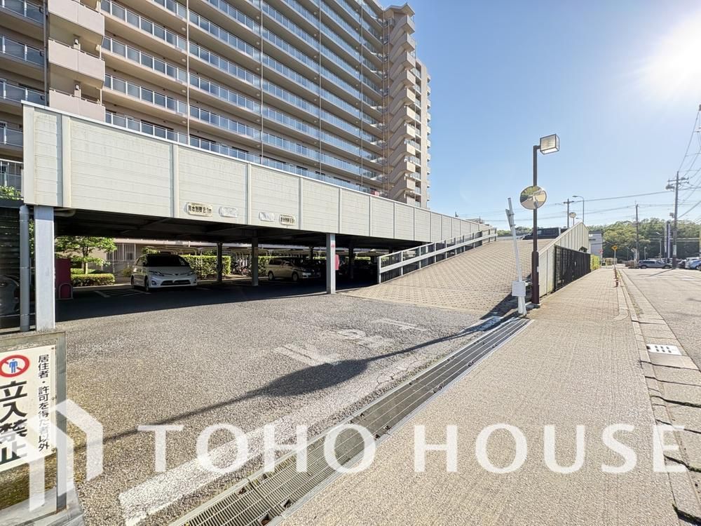 4LDK Renovated Apartment in Funabashi, Chiba - 101m² - Thumbnail 3