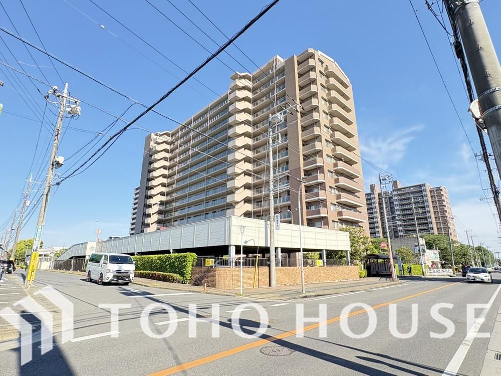 4LDK Renovated Apartment in Funabashi, Chiba - 101m² - Thumbnail 2