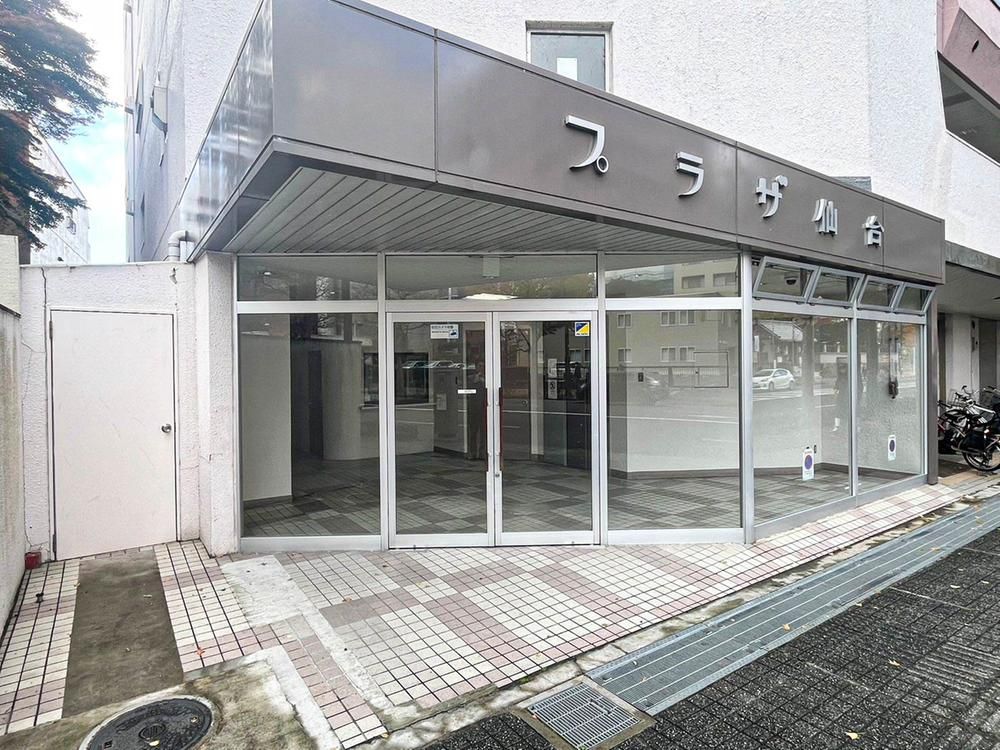 Renovated 2LDK Apartment in Aoba Ward, Sendai - 112m² - Thumbnail 3