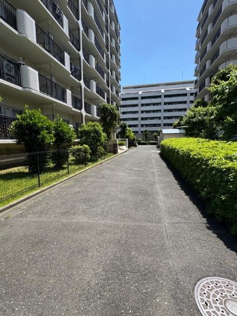 Renovated 1LDK Apartment in Nerima, Tokyo - 61.6 sqm - Thumbnail 2