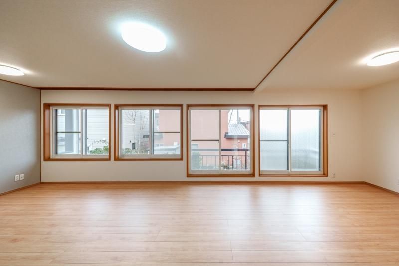 Renovated 3LDK House for Sale in Ebetsu, Hokkaido - Thumbnail 4