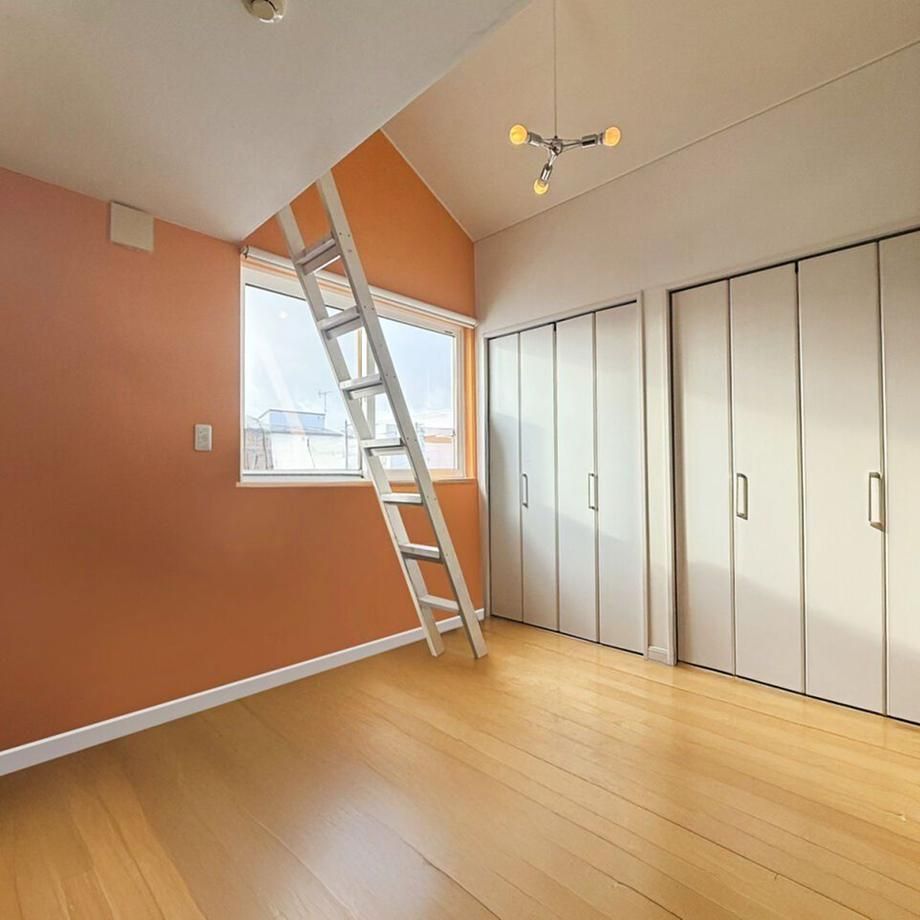 Shop-Attached 3LDK House for Sale in Tomakomai, Hokkaido - Thumbnail 3