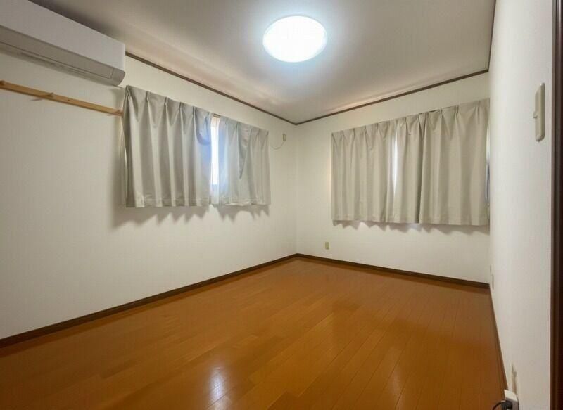 4LDK+S Detached House for Sale in Hamamatsu, Shizuoka - Thumbnail 3