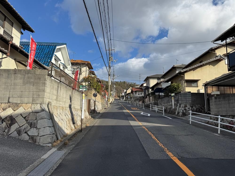 4LDK Detached House in Hiroshima Nishi Ward, Renovated - Thumbnail 2
