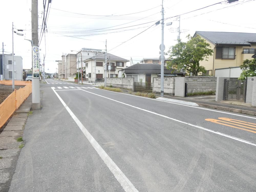 Corner Land for Sale in Bunkyo-cho Tsuchiura 187.97 sqm - Thumbnail 2