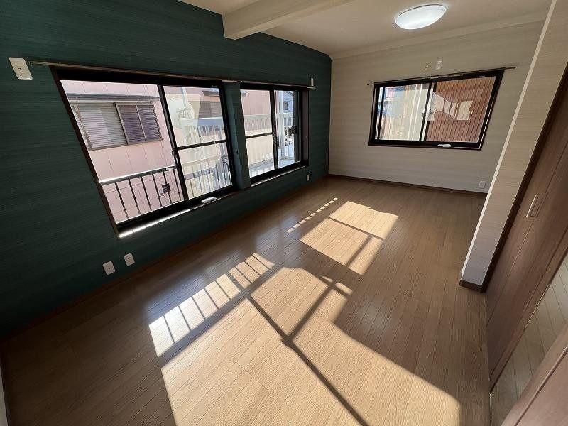 Fully Renovated 2LDK House in Kochi City, Kochi Prefecture - Thumbnail 4