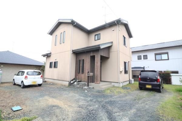 4LDK House with Walk-in Closet & Solar Power in Iwata - Thumbnail 2