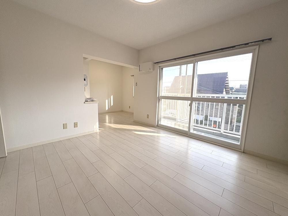 3LDK Apartment for Sale in Shiroishi Ward, Sapporo - Thumbnail 4