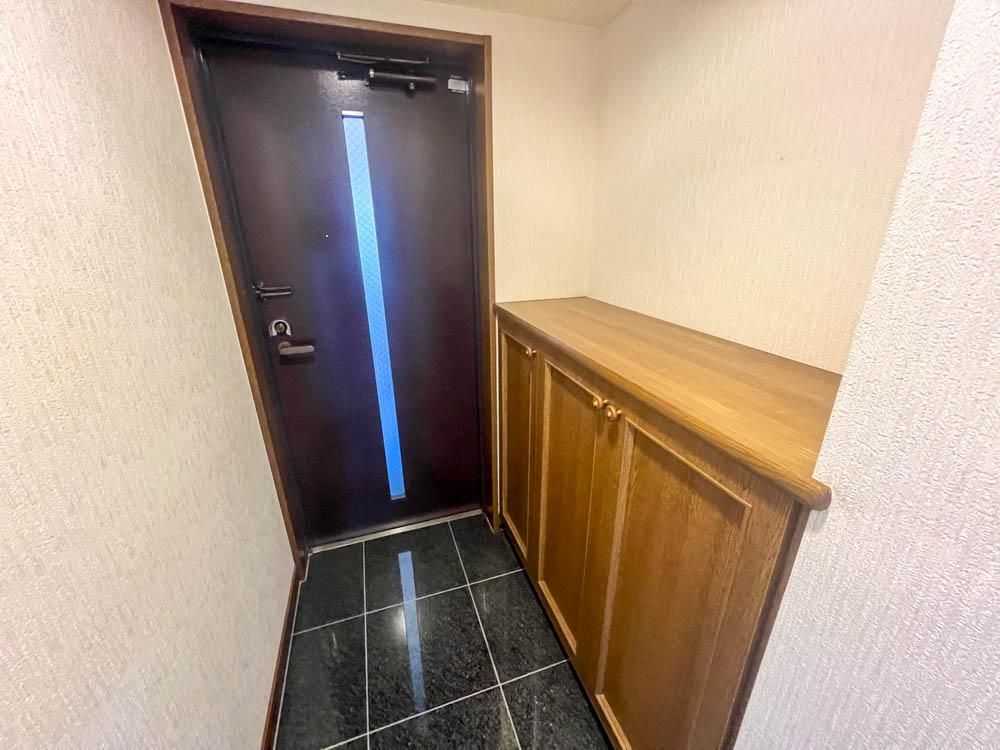 4LDK Apartment for Sale in Nagasaki City, 85m² - Thumbnail 2