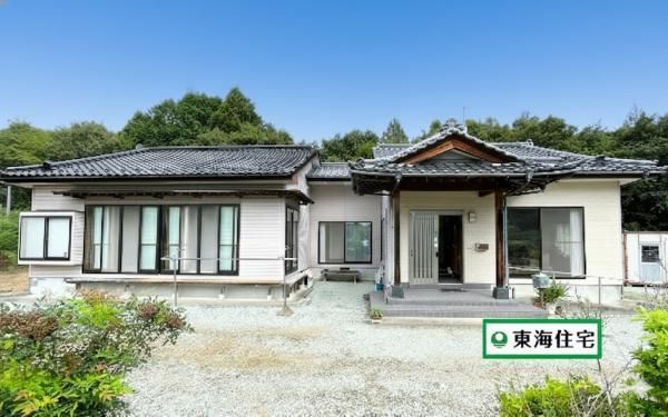 5DK House with Large Garden & 5 Car Parks in Yamamoto, Miyagi - Thumbnail 2
