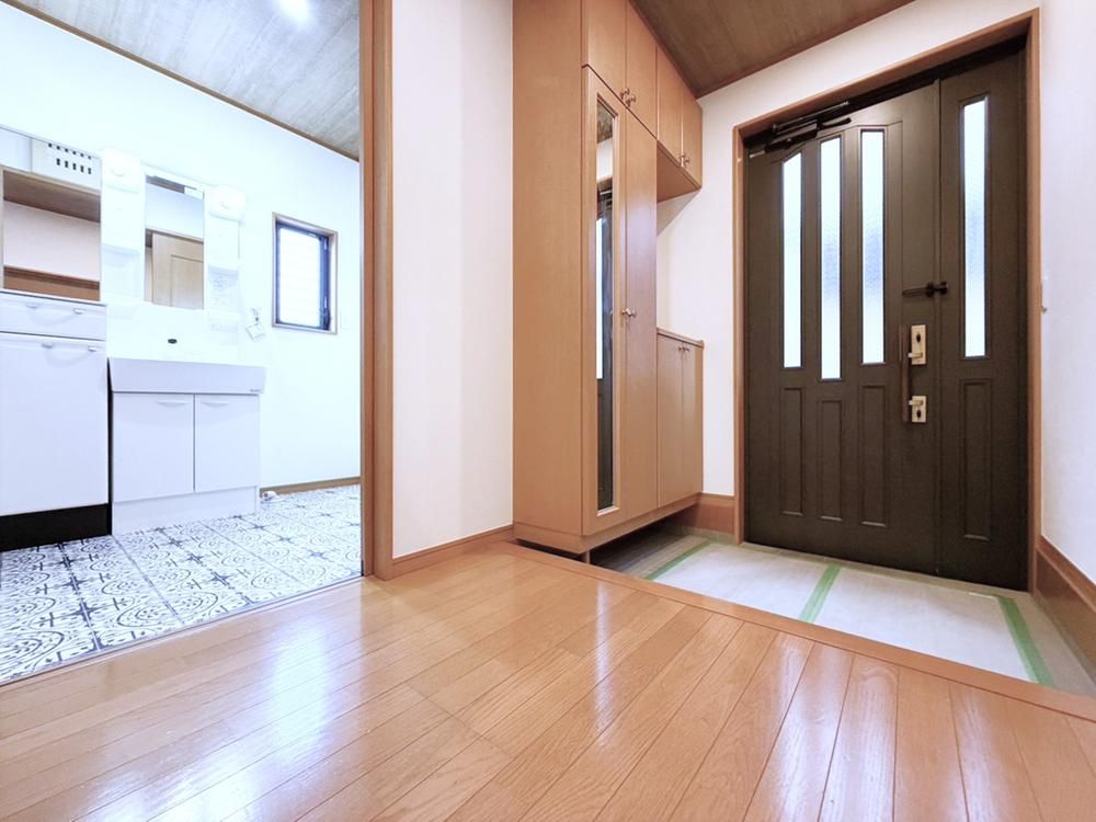 Renovated 4LDK House in Quiet Kanagawa-ku, Yokohama - Thumbnail 4