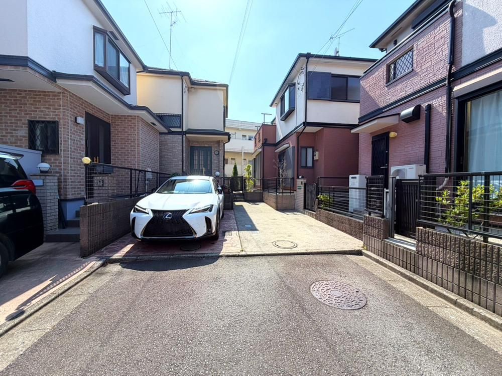 Renovated 4LDK House in Quiet Kanagawa-ku, Yokohama - Thumbnail 3