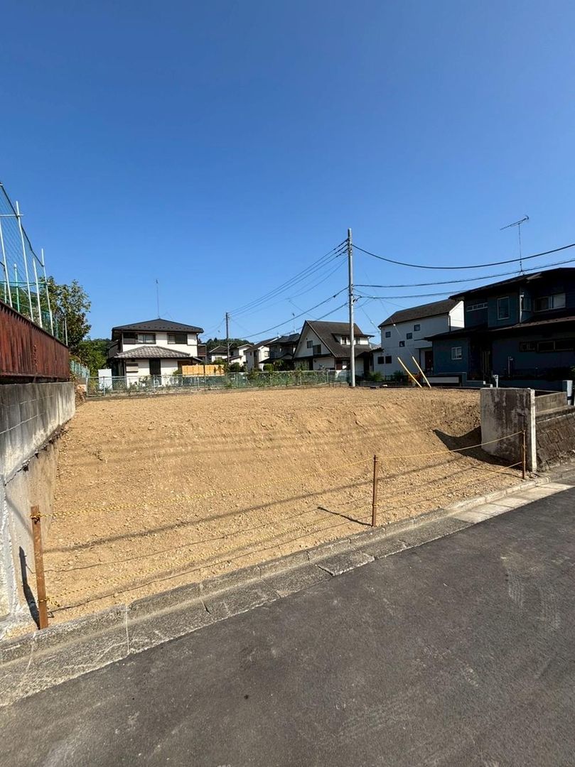 Vacant Land for Sale in Hachioji, Tokyo - 194.59m2 Corner Lot - Thumbnail 4