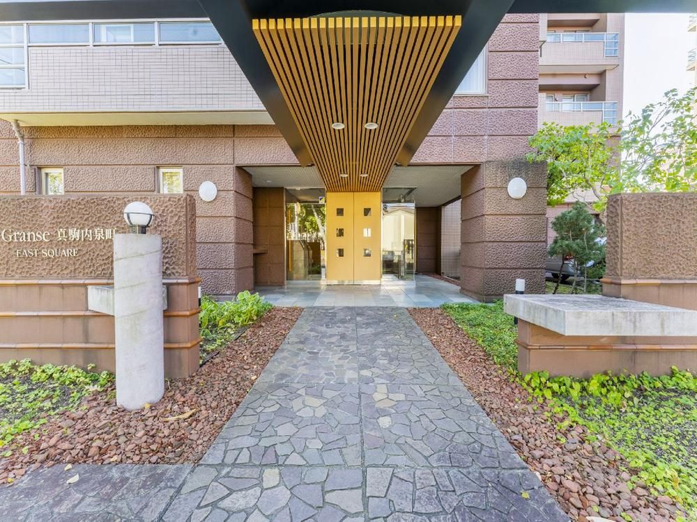 D Granse Makomanai Izumicho East Square 3LDK Apartment for Sale - Thumbnail 2